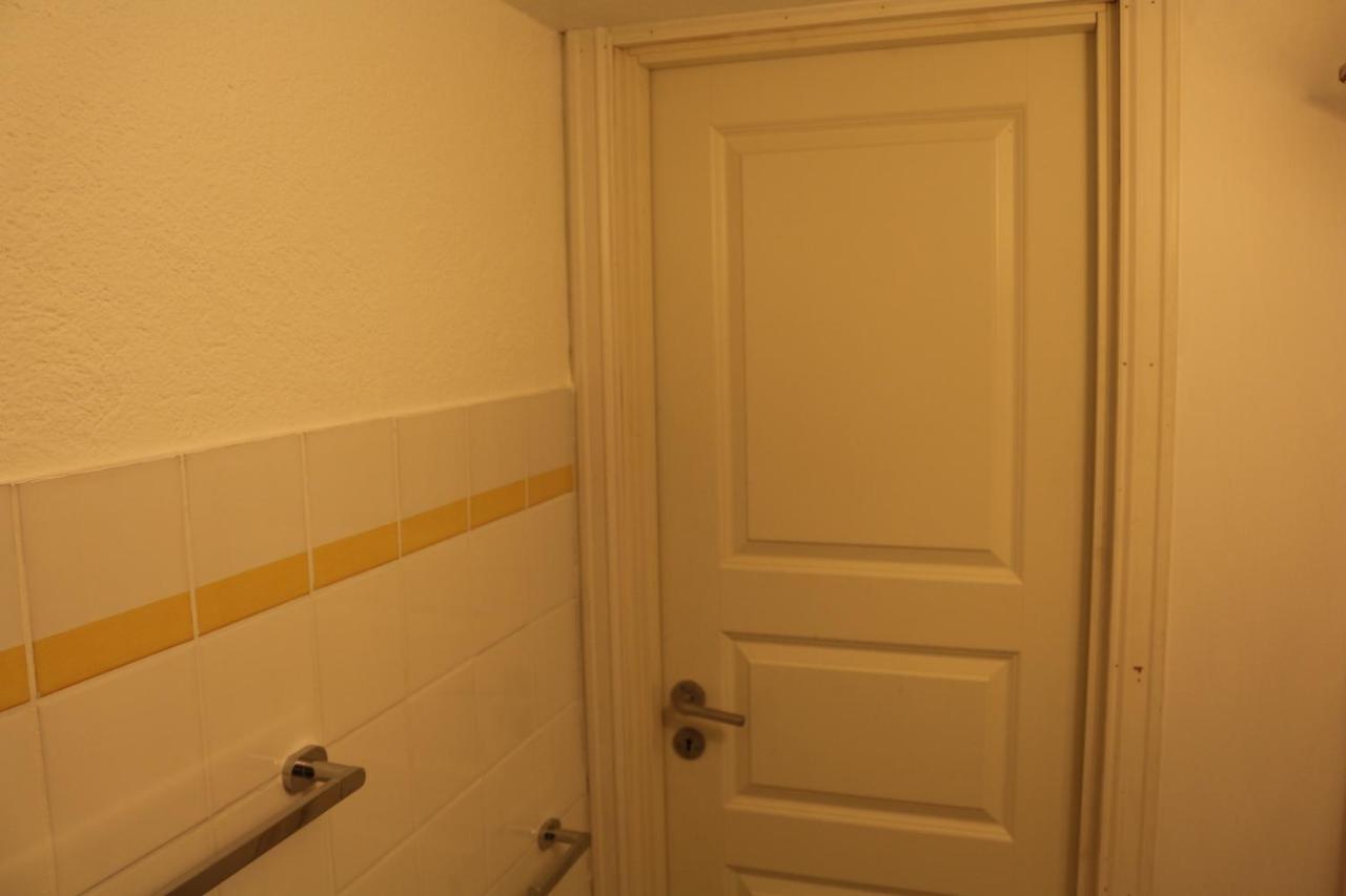 Nice Apartment With1 Bedroom Separate Living Room With A Sofa Bed And A Tiny Kitchen A Bathroom Located In Nordstrand Near By The Sea For 3 Guests With A Garden And Grill 5 Extra Guests With Extra Cost In The Cabin With Sea View Just Outside The Apar オスロ エクステリア 写真