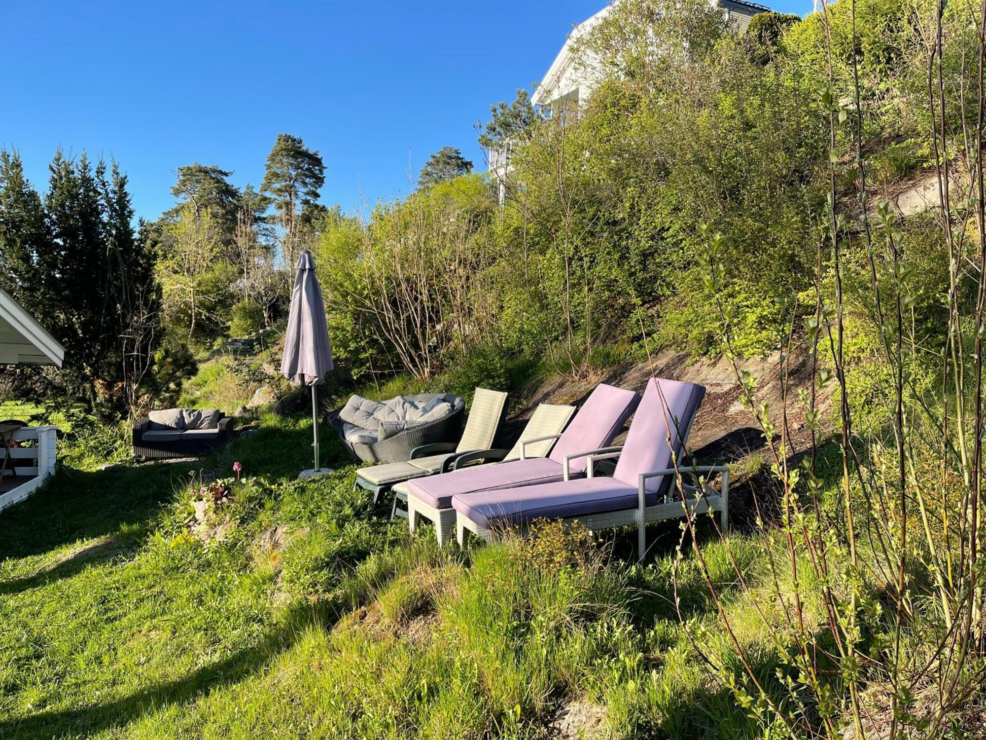 Nice Apartment With1 Bedroom Separate Living Room With A Sofa Bed And A Tiny Kitchen A Bathroom Located In Nordstrand Near By The Sea For 3 Guests With A Garden And Grill 5 Extra Guests With Extra Cost In The Cabin With Sea View Just Outside The Apar オスロ エクステリア 写真